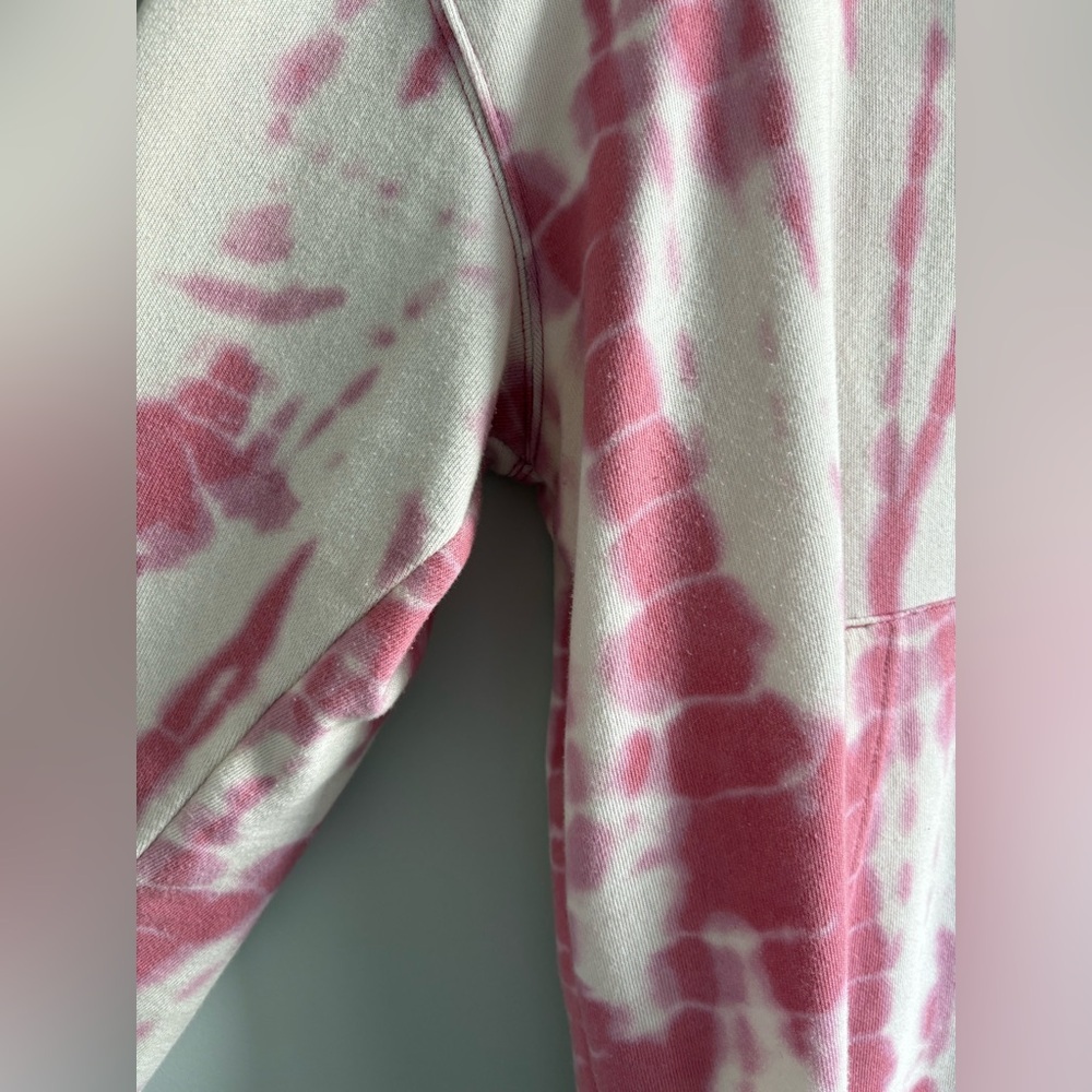 Bench Pink Tie-Dye Sweatsuit (Hoodie and Joggers) | Size XL - Picture 6 of 9